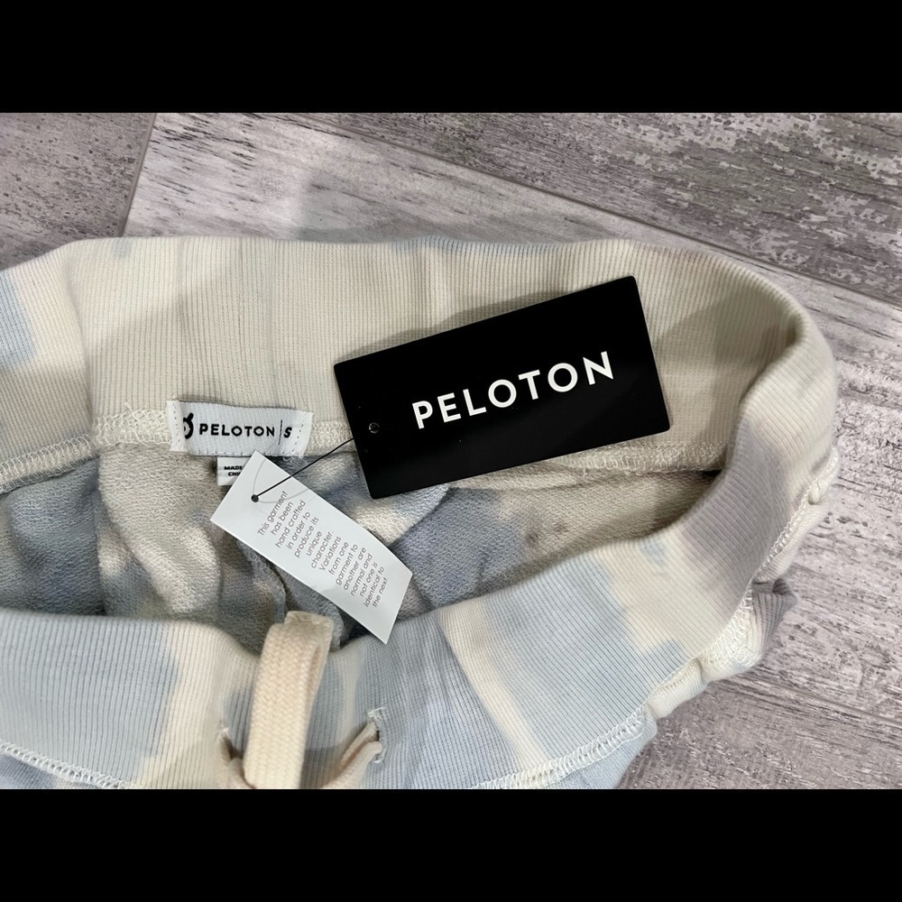 Peloton Joggers Size S - Picture 3 of 6